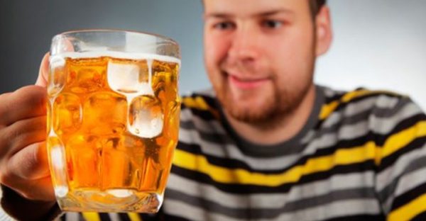 Проведенные исследования показали - хронический алкоголизм развивается в 3-4 раза быстрее от употребления пива